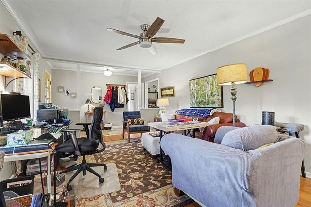 2478 Brookhurst Drive, Atlanta, GA 30338