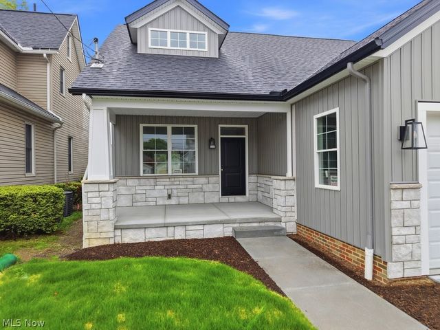 7133 Marcelline Court, Cuyahoga Heights, OH 44125