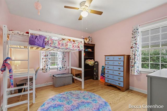 2448 Belfast Avenue, Grand Rapids, MI 49507