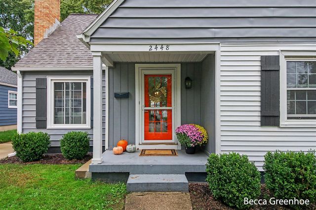 2448 Belfast Avenue, Grand Rapids, MI 49507