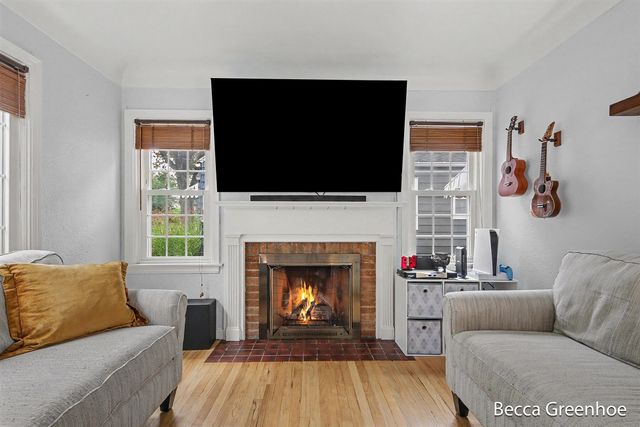 2448 Belfast Avenue, Grand Rapids, MI 49507