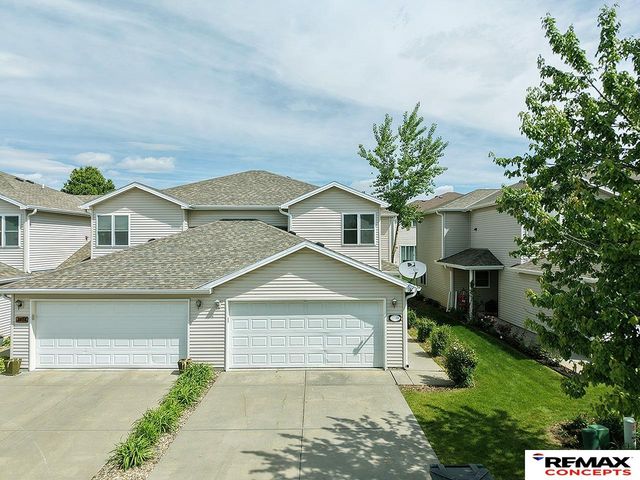 3612 McLaughlin Drive, Lincoln, NE 68516