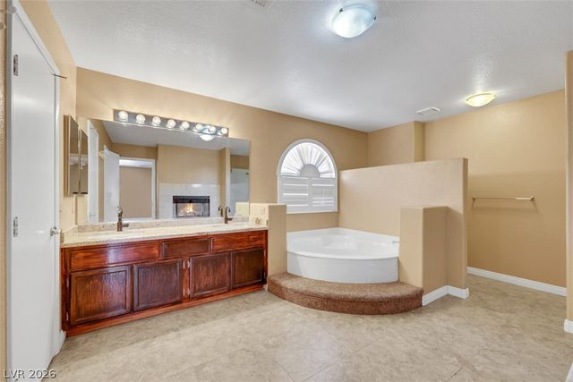 815 Stillwater Lane, Henderson, NV 89014