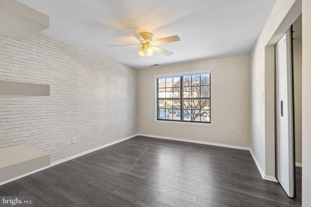 219 ALLENS LN, Mullica Hill, NJ 08062