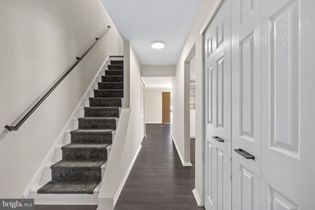 219 ALLENS LN, Mullica Hill, NJ 08062