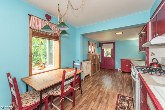 41 Dacotah Ave, Parsippany-troy Hills Twp., NJ 07034