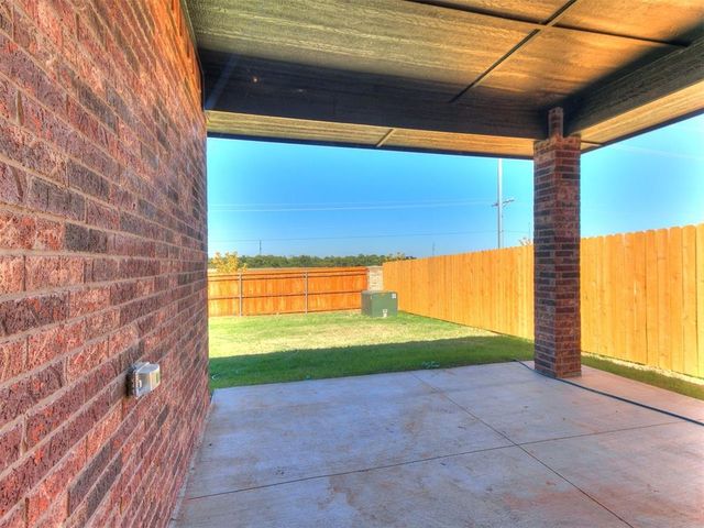 8325 NW 163rd Terrace, Edmond, OK 73013