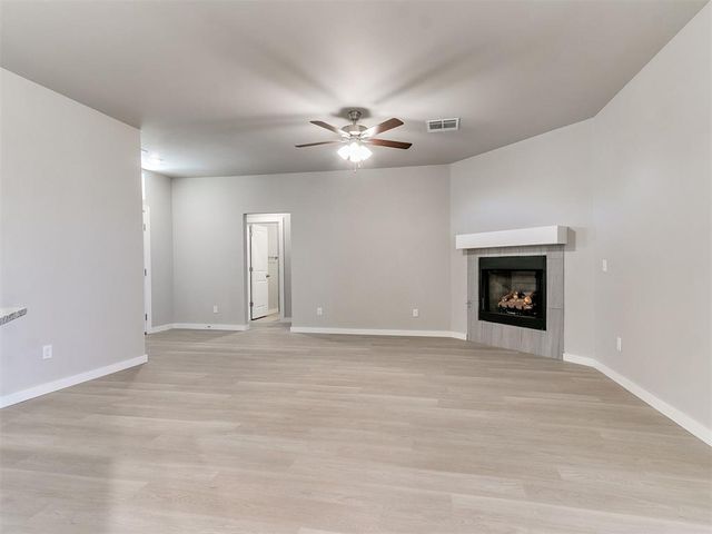 8325 NW 163rd Terrace, Edmond, OK 73013