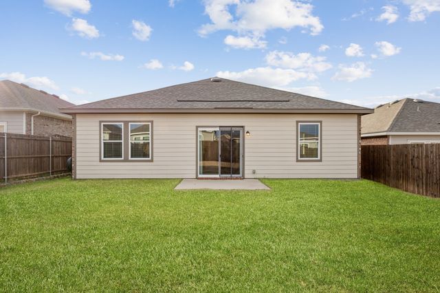 742 Camden Drive, Lavon, TX 75166