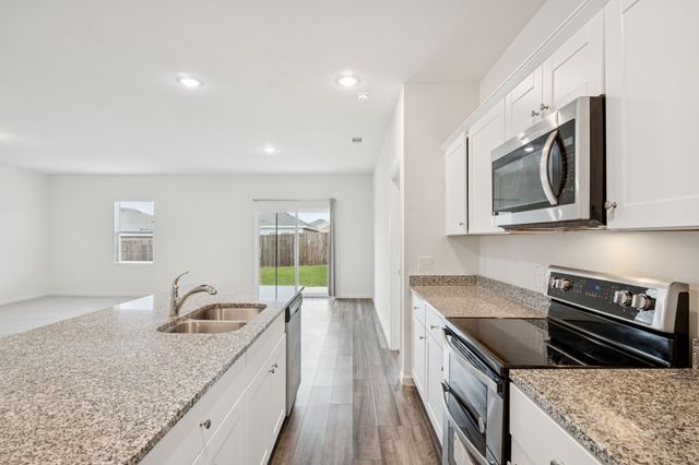 742 Camden Drive, Lavon, TX 75166