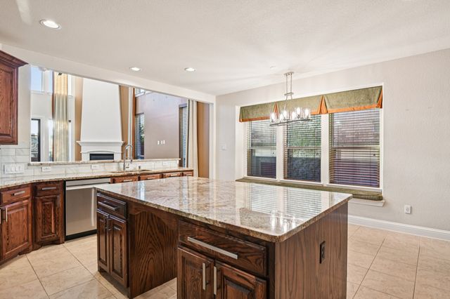 6935 Sea Harbor Drive, Grand Prairie, TX 75054