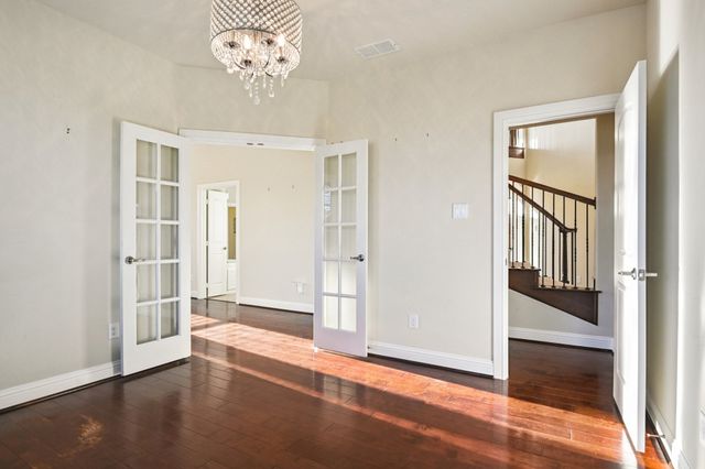 6935 Sea Harbor Drive, Grand Prairie, TX 75054