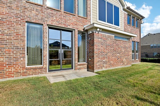 6935 Sea Harbor Drive, Grand Prairie, TX 75054