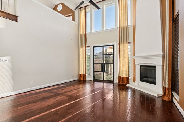 6935 Sea Harbor Drive, Grand Prairie, TX 75054