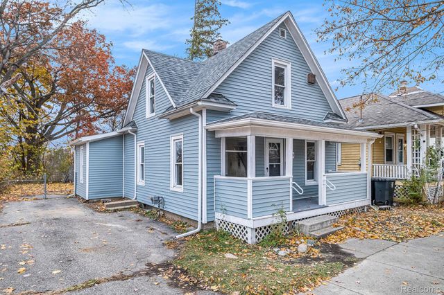 1379 Washington Avenue, Flint, MI 48503