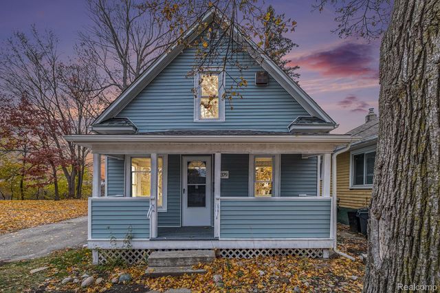 1379 Washington Avenue, Flint, MI 48503