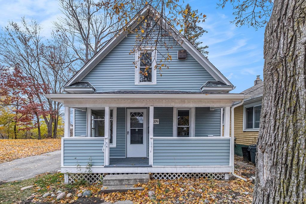 1379 Washington Avenue, Flint, MI 48503