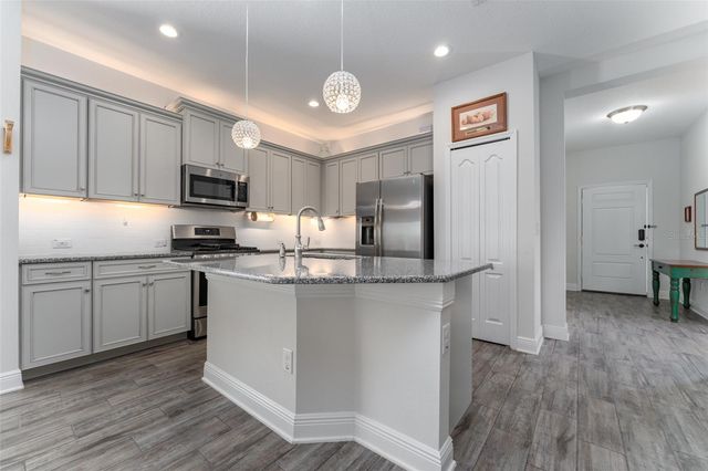 13533 CIRCA CROSSING DRIVE, Lithia, FL 33547