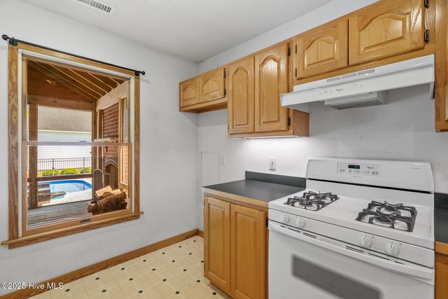 104 Perry'S Way, Grandy, NC 27939