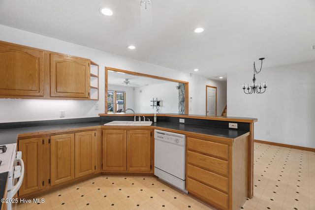 104 Perry'S Way, Grandy, NC 27939