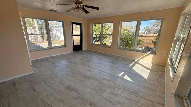 6204 38TH AVENUE W, Bradenton, FL 34209