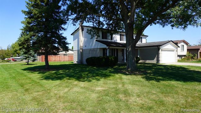 4415 Fox Hill Drive, Sterling Heights, MI 48310
