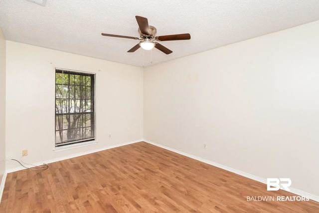 5812 Fern Valley Road, Mobile, AL 36609