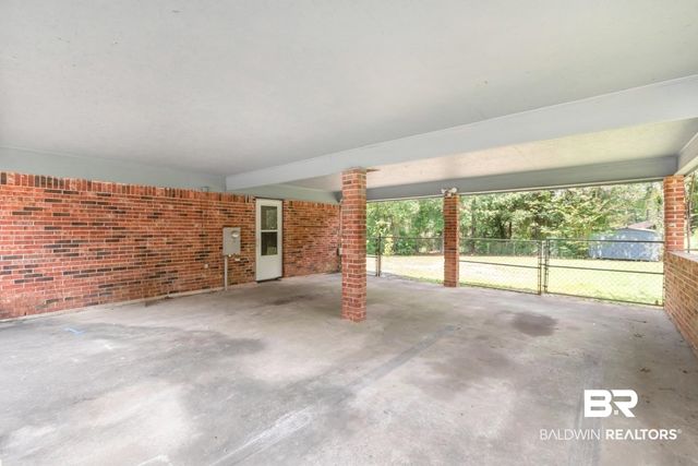 5812 Fern Valley Road, Mobile, AL 36609
