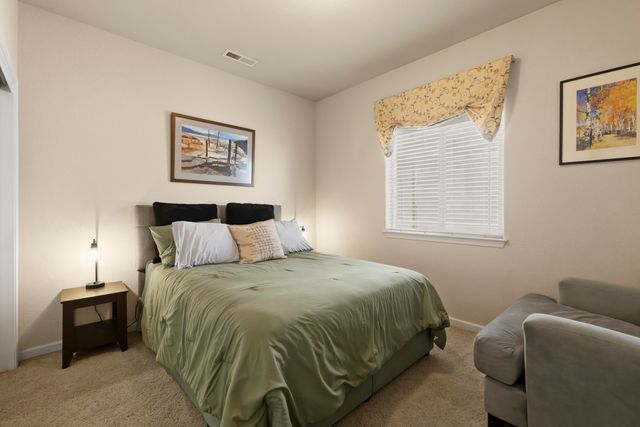 5548 Sturdivant Avenue, Klamath Falls, OR 97603