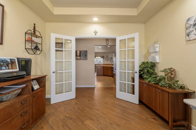 5548 Sturdivant Avenue, Klamath Falls, OR 97603