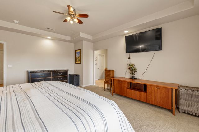 5548 Sturdivant Avenue, Klamath Falls, OR 97603