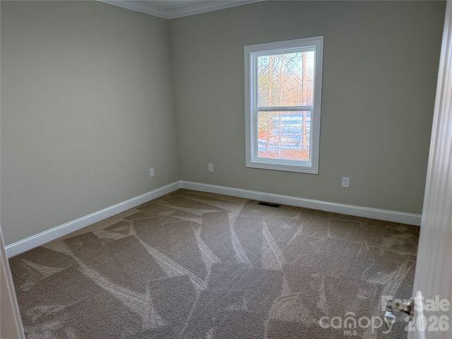 221 Wildwood Loop, Statesville, NC 28625