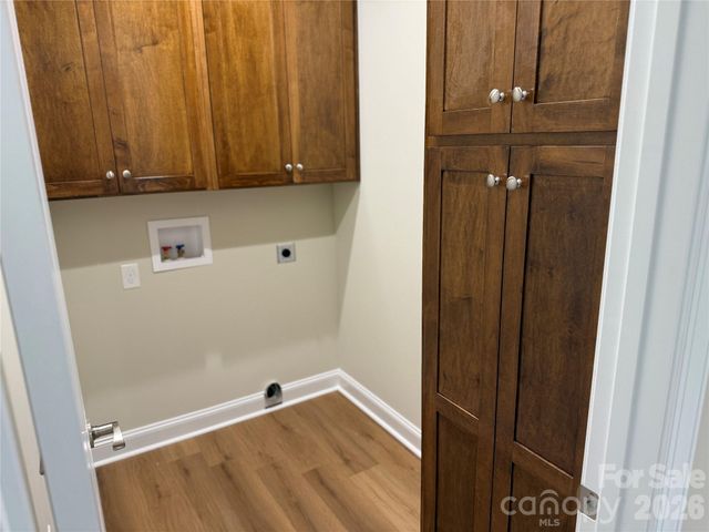 221 Wildwood Loop, Statesville, NC 28625