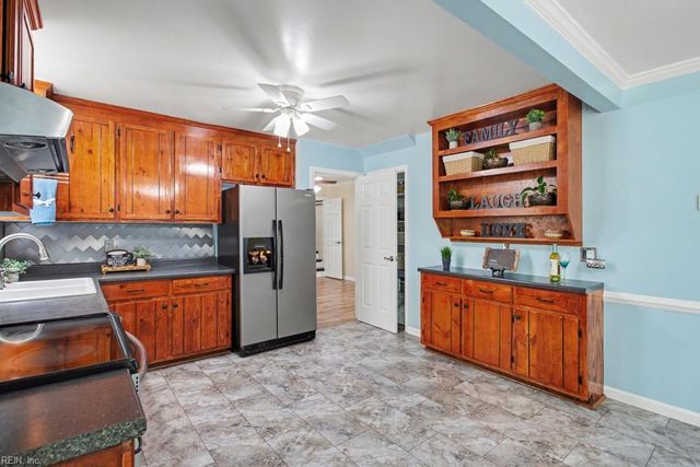 202 Pageland DR, Yorktown, VA 23693