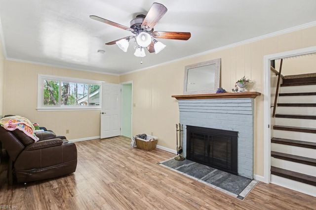 202 Pageland DR, Yorktown, VA 23693