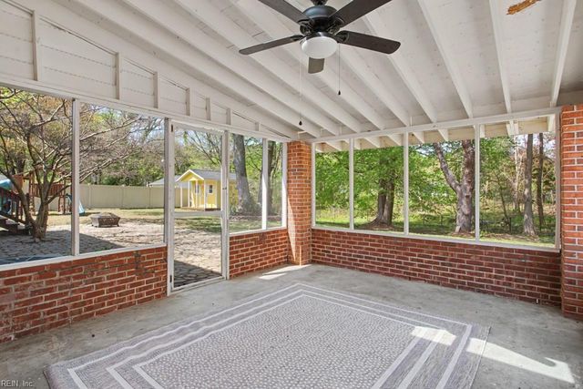 202 Pageland DR, Yorktown, VA 23693