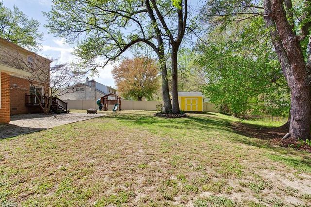 202 Pageland DR, Yorktown, VA 23693