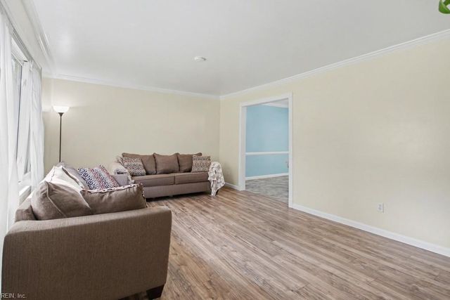 202 Pageland DR, Yorktown, VA 23693