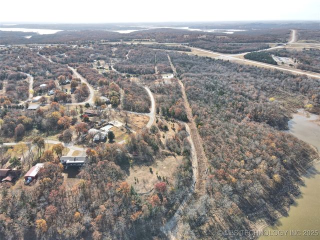 4505 W Lakeshore Run, Cleveland, OK 74020