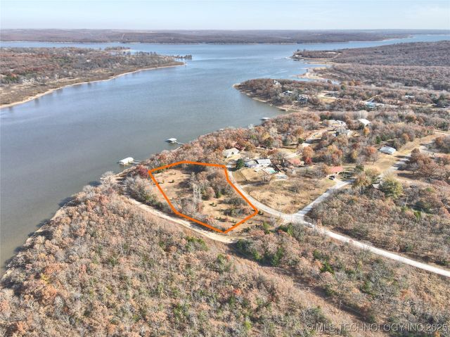 4505 W Lakeshore Run, Cleveland, OK 74020