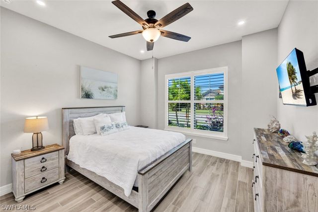 28007 Kerry CT, Bonita Springs, FL 34135