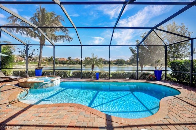 28007 Kerry CT, Bonita Springs, FL 34135