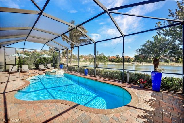 28007 Kerry CT, Bonita Springs, FL 34135