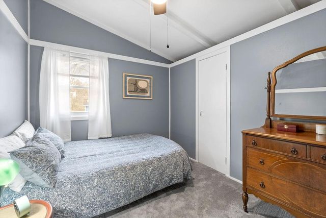 5613 N Euclid Avenue, Gladstone, MO 64118