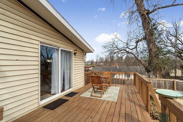 5613 N Euclid Avenue, Gladstone, MO 64118