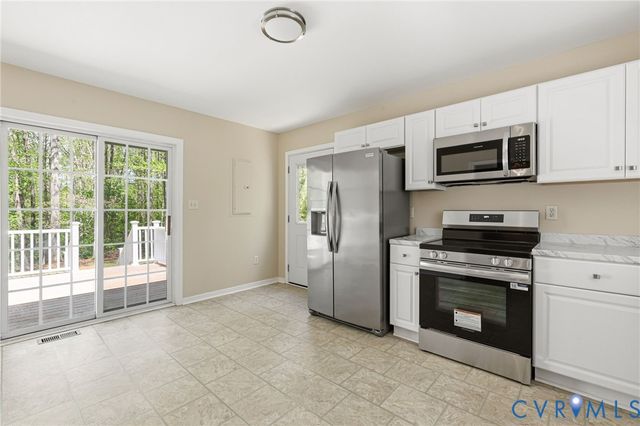 17155 Sanddollar Ln, Dinwiddie, VA 23841