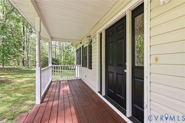 17155 Sanddollar Ln, Dinwiddie, VA 23841