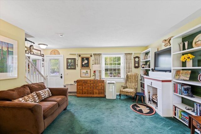 425 Dorset St Unit 10, South Burlington, VT 05403