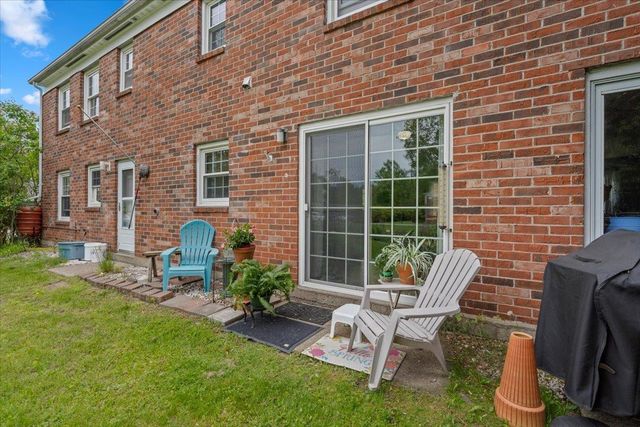 425 Dorset St Unit 10, South Burlington, VT 05403