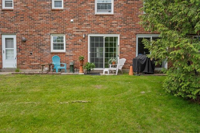 425 Dorset St Unit 10, South Burlington, VT 05403